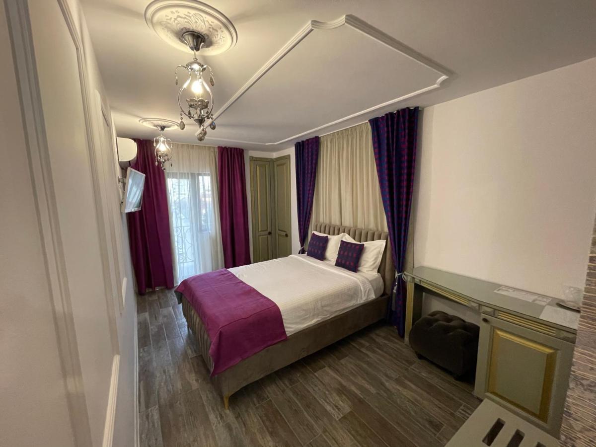 Hotel Rais Târgu Jiu Buitenkant foto